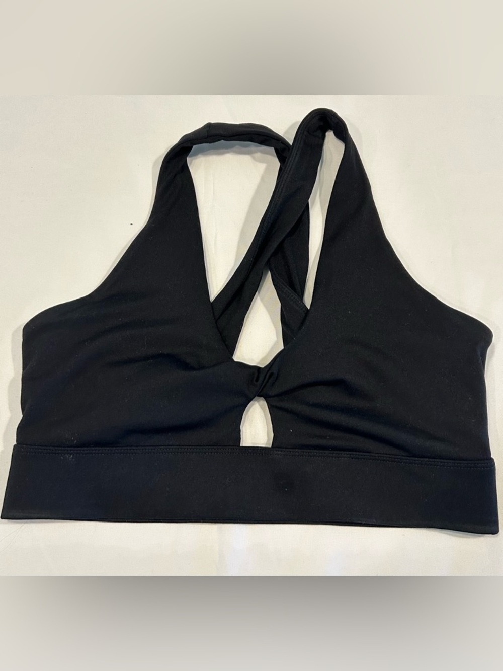 Black Women's Crisscross Sports Bra